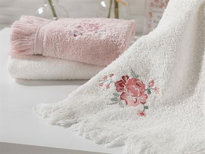 Rose Bright ХАВЛИИ ЗА РЪЦЕ Бродирани 30x45 cm Cream.