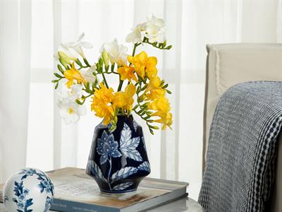 Salford Ваза Порцелан 13x13x15 см Син - Бял.