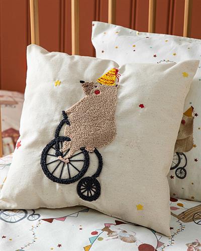 Sirk Dekoratıf Kırlent Бежово, 30 X 30 Cm