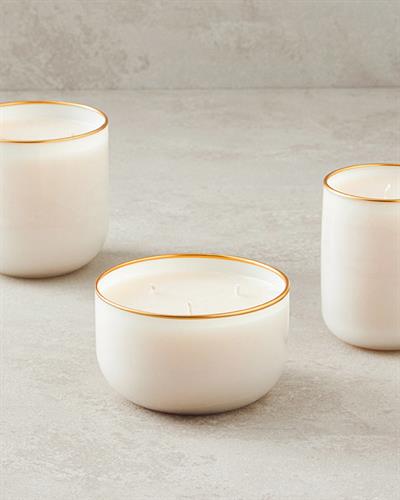 Skylin Ароматизирана Свещ 250 г Кремав