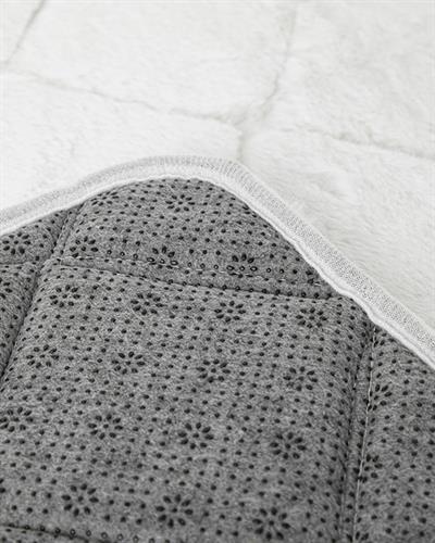 Soft Touch Комплект Постелки За Баня Rabbit Плюш 60X90 + 45X60 Бял