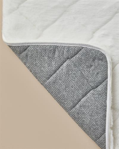 Soft Touch Кожа Rabbit Плюш, Бяло, 80 X 150 Cm