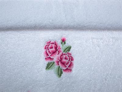 Spring Time ХАВЛИЯ ЗА ЛИЦЕ Бродирани 50x80 cm White