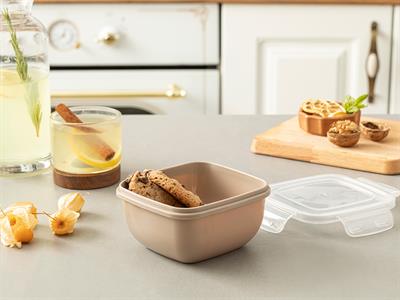 Stella КУТИЯ ЗА СЪХРАНЕНИЕ Квадратна Пластмасов 500 ml Beige