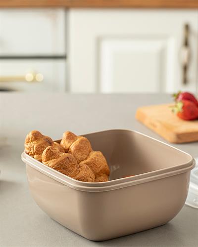 Stella Кутия За Съхранение Квадрат Пластмаса 900 мл Бежов