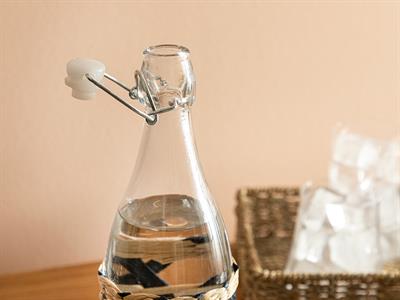 Stripe Wicker Glass Wicker Bottle 980 ml Dark Blue