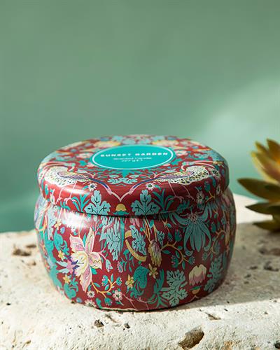 Sunset Garden Scented Candle 227 gr Claret Red