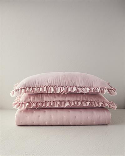 ПОКРИВКА ЗА ЛЕГЛО К Голям размер С волани 240x220 cm Pink