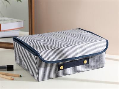 Thin Stripe КУТИЯ ЗА СЪХРАНЕНИЕ Полипропилен 30x23x11 cm Тъмно синьо