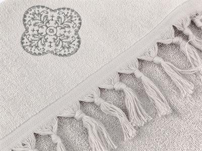 Tulip Damask ХАВЛИЯ ЗА ЛИЦЕ Бродирано кадифе 40x60 cm Light Gray