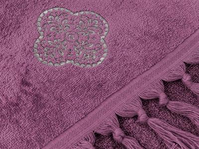 Tulip Damask ХАВЛИЯ ЗА ЛИЦЕ Бродирано кадифе 40x60 cm Purple.