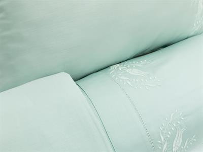 Tulip Shine СПАЛНО БЕЛЬО КОМПЛЕ Двоен Бродирани 200x220 cm Seledon,