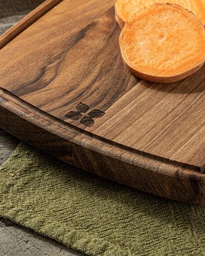 Verde ДЪСКА ЗА РЯЗАНЕ Ceviz 36x16 cm Браун