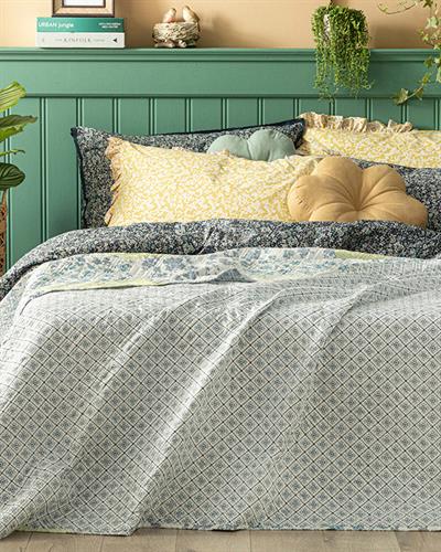 Vintage Patch For One Person Multi-Purposed Quilt 160x220 cm Blue