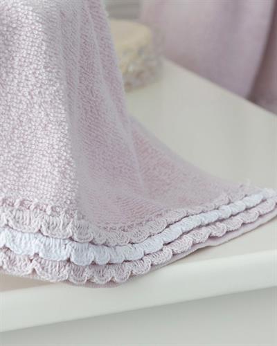 Wavy Кърпа За Ръце С крошет 30x45 см Светлолилав