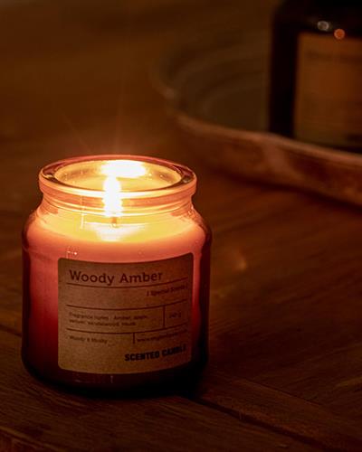 Woody Amber Scented Candle 125 g Amber