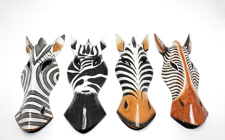 Ahşap Duvara Asmalı 30 cm Zebra Maske
