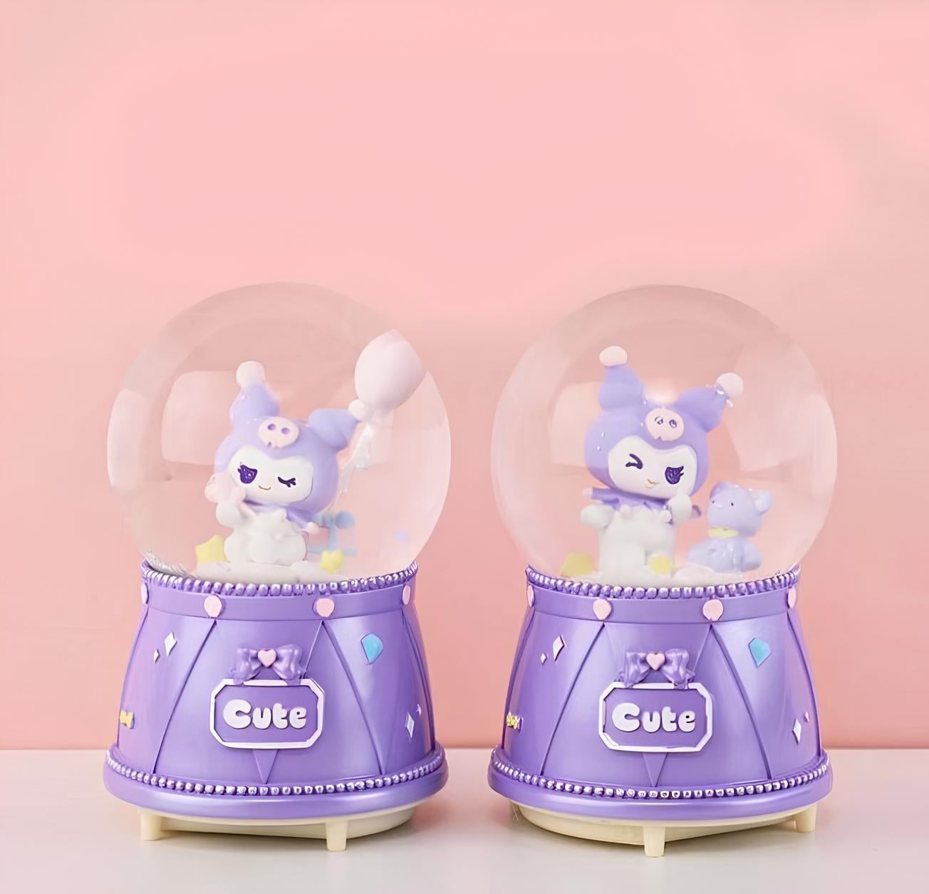 Kuromi Işıklı Müzikli Kar Küresi Orta Boy - Model 3