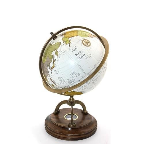 Pirinç Pusulalı Dünya Küre