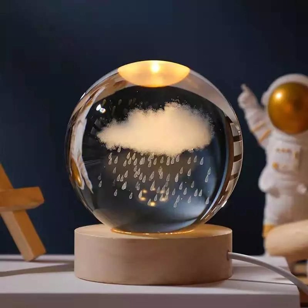 Işıklı Kristal Cam Küre - Yağmur Bulutu Tasarımlı - Ahşap Altlıklı - USB Gece Lambası