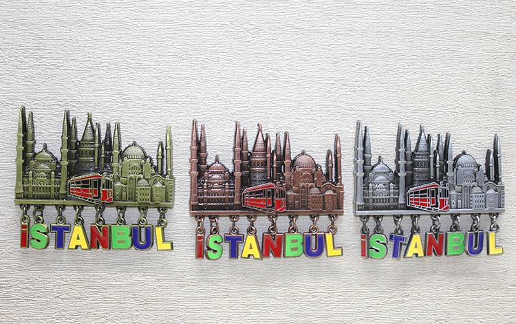 Sarkaçlı İstanbul Temalı Magnet - Model 3