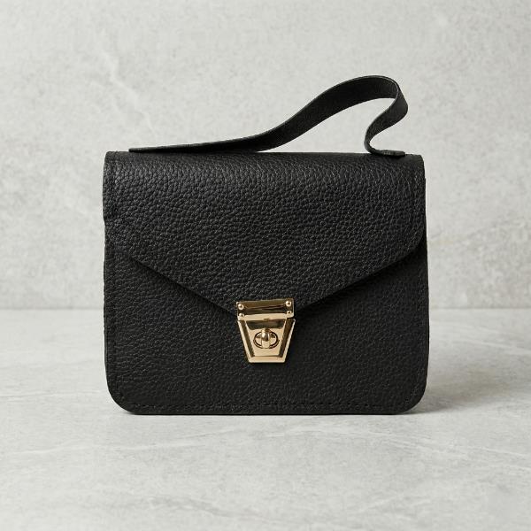 Siyah Kutu El Çantası