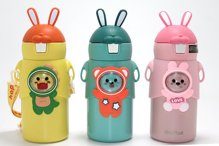 Tavşan Kulaklı Sevimli Ayı Figürlü Çelik Termos