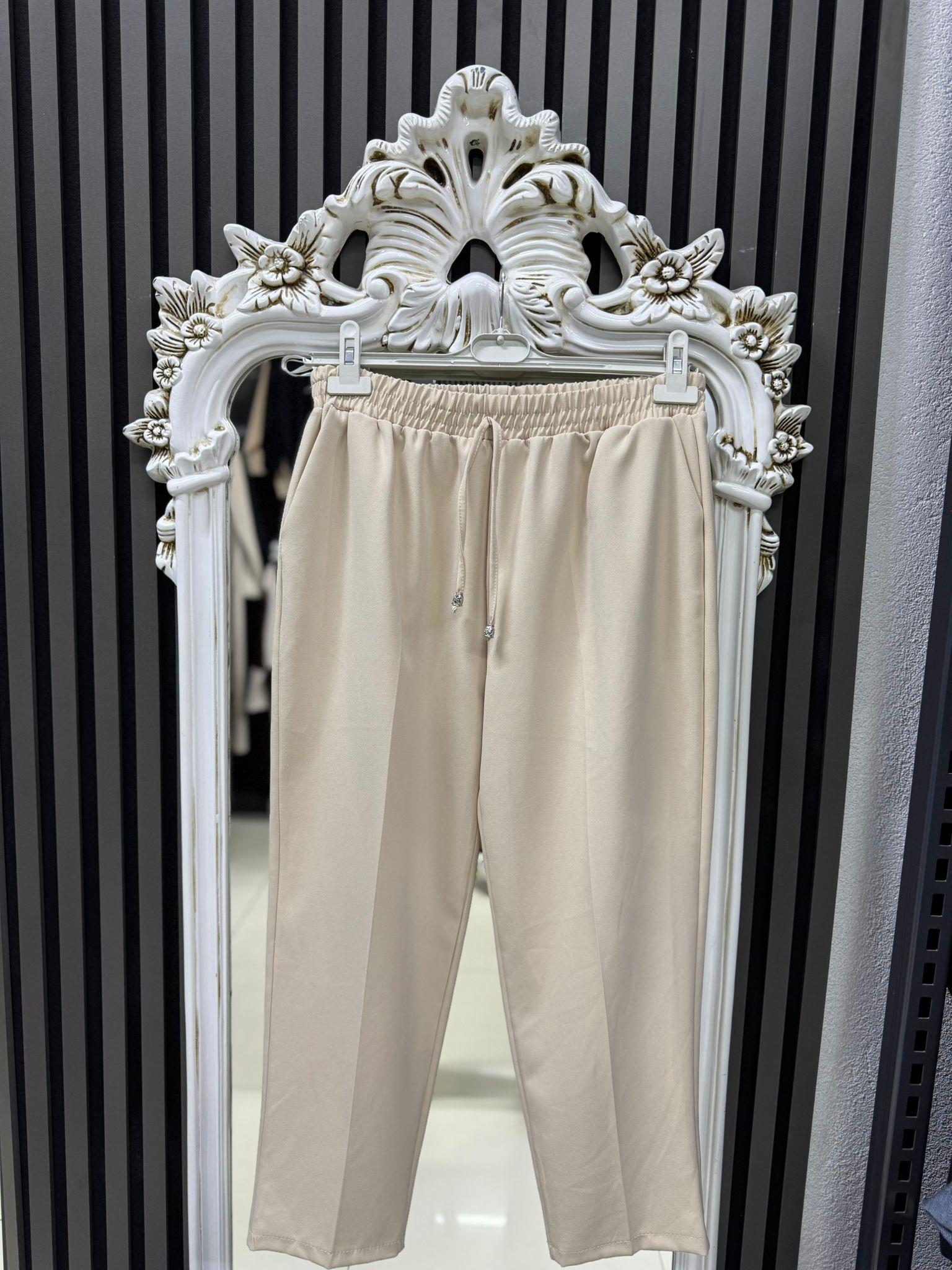 0607 HAVUÇ KESİM KREP KUMAŞ PANTOLON KREM