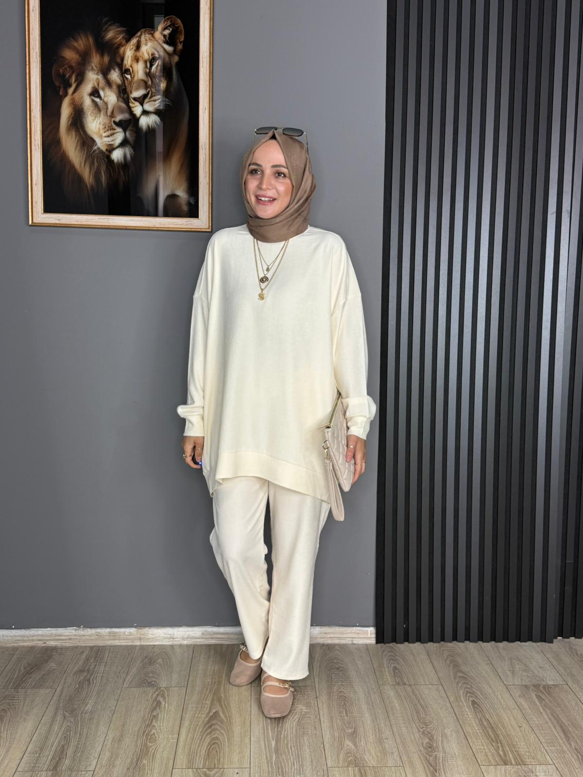 1735 ALYA TAKIM KREM 