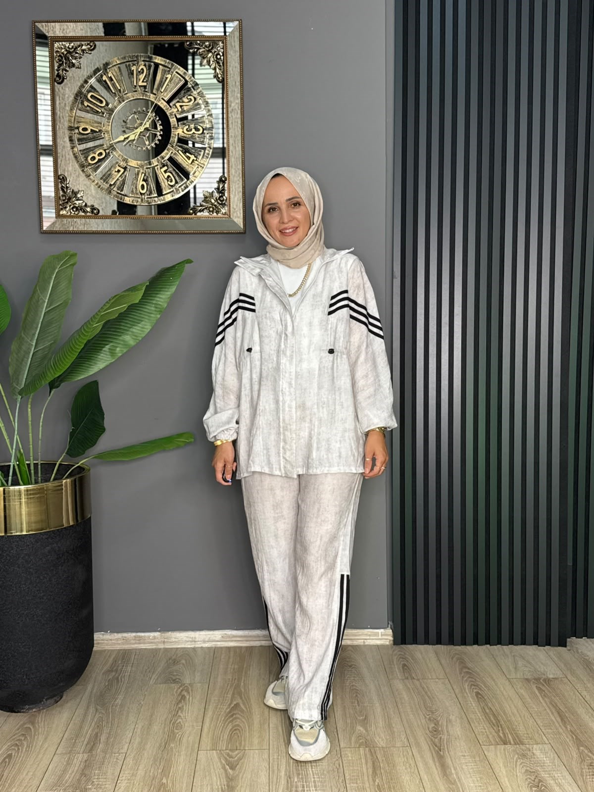 22910 EFTELYA TAKIM  BEYAZ 