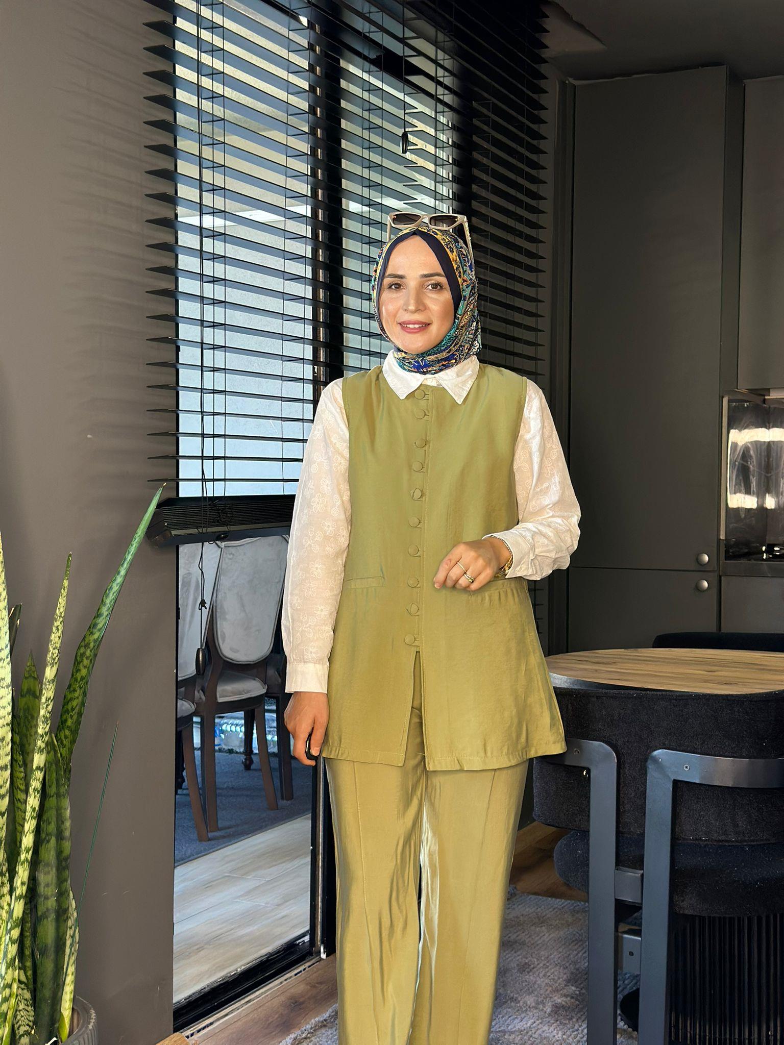 2599 YELEKLİ TAKIM FISTIK YEŞİLİ 