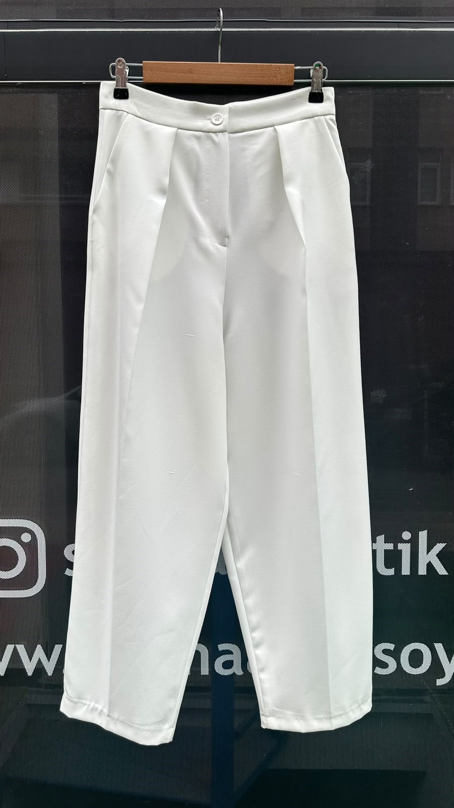 3223 HAVUÇ MODEL PANTOLON BEYAZ 