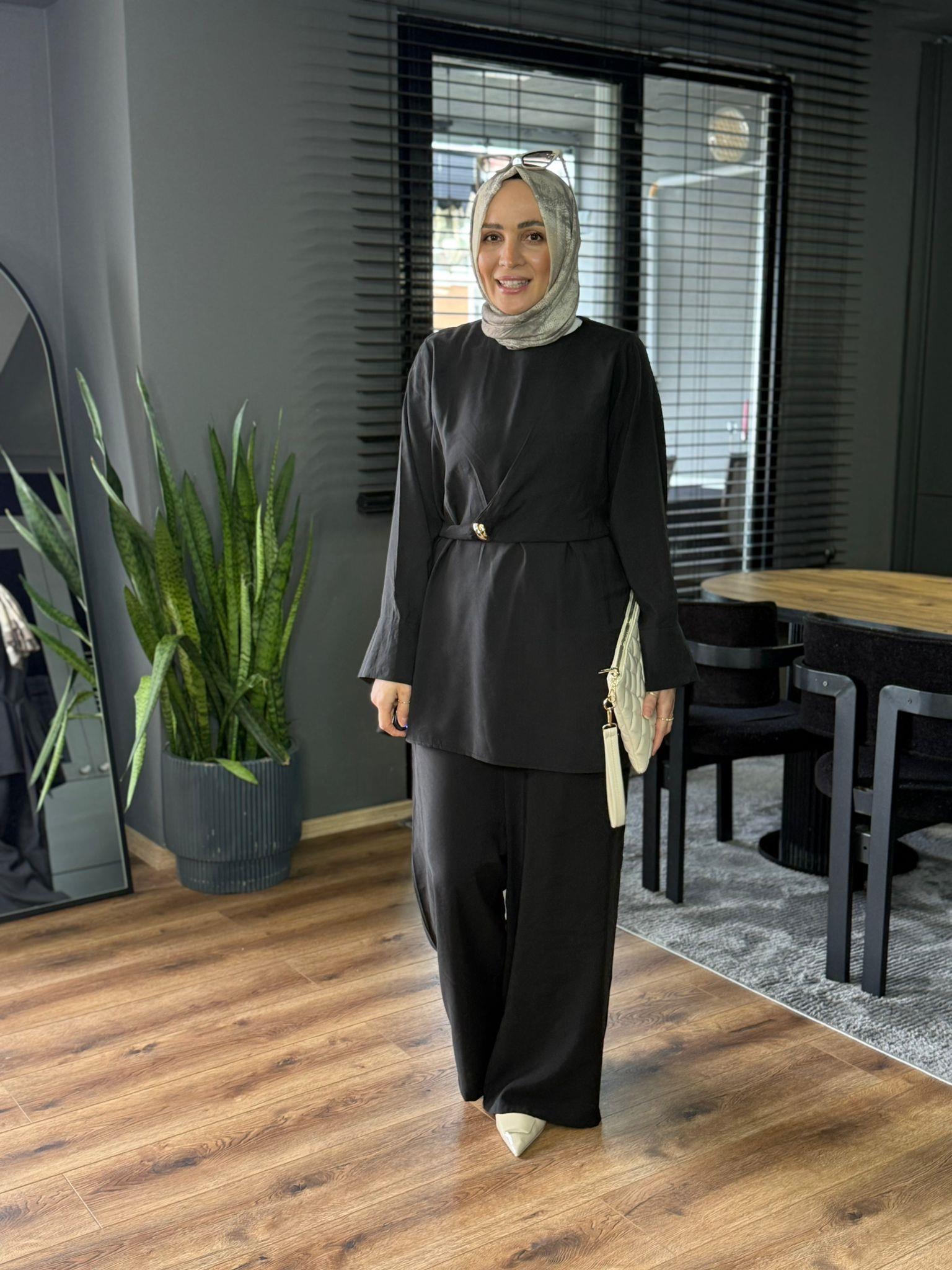 4597 ÇAPRAZ DETAY TAKIM SİYAH 
