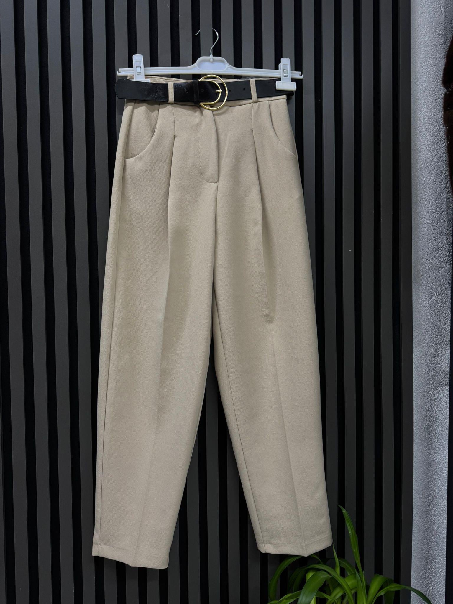 50938 KREM KEMERLİ  HAVUÇ PANTOLON S