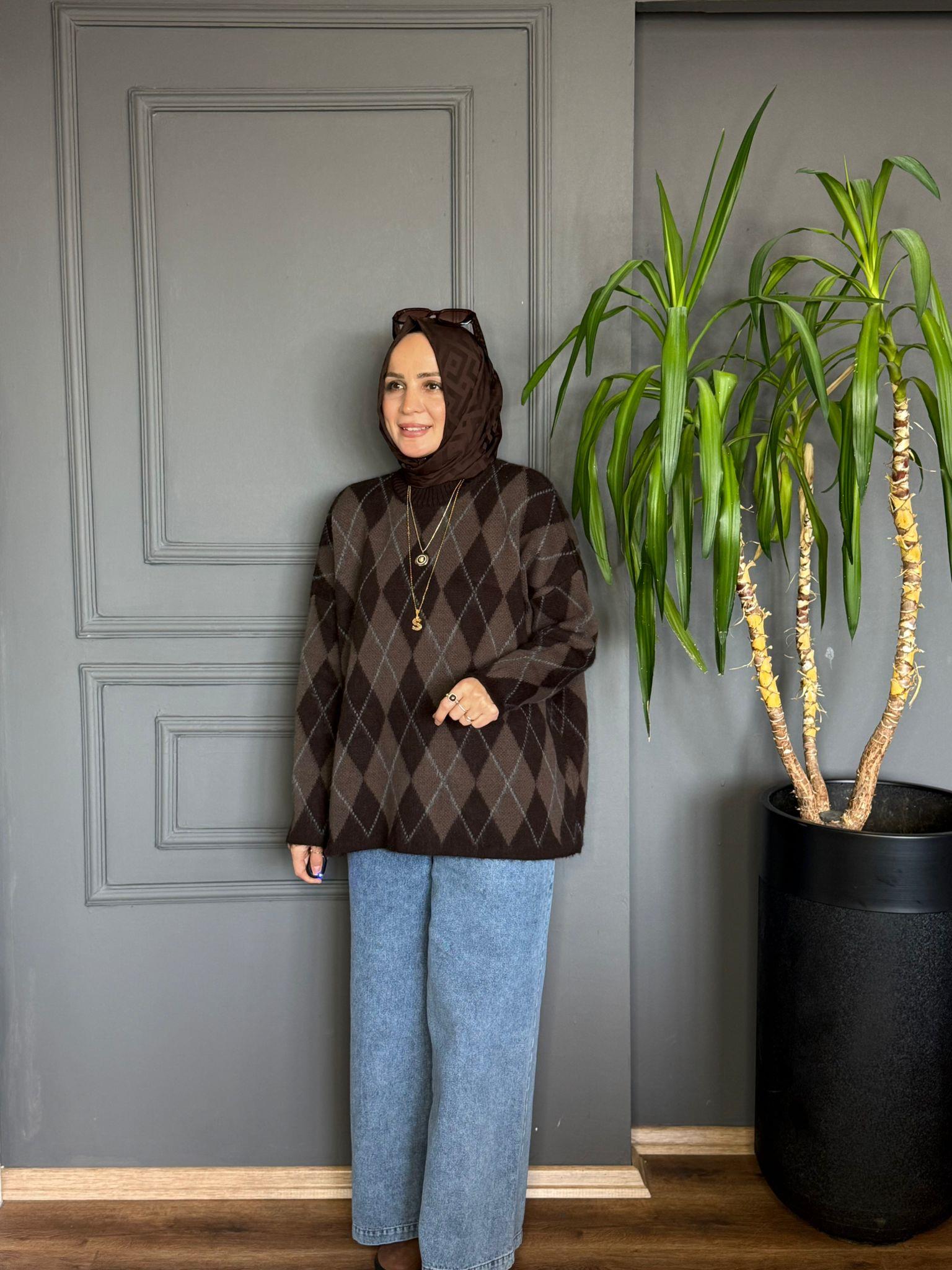 5593 BAKLAVA DESEN TRİKO KAZAK KAHVERENGİ STD