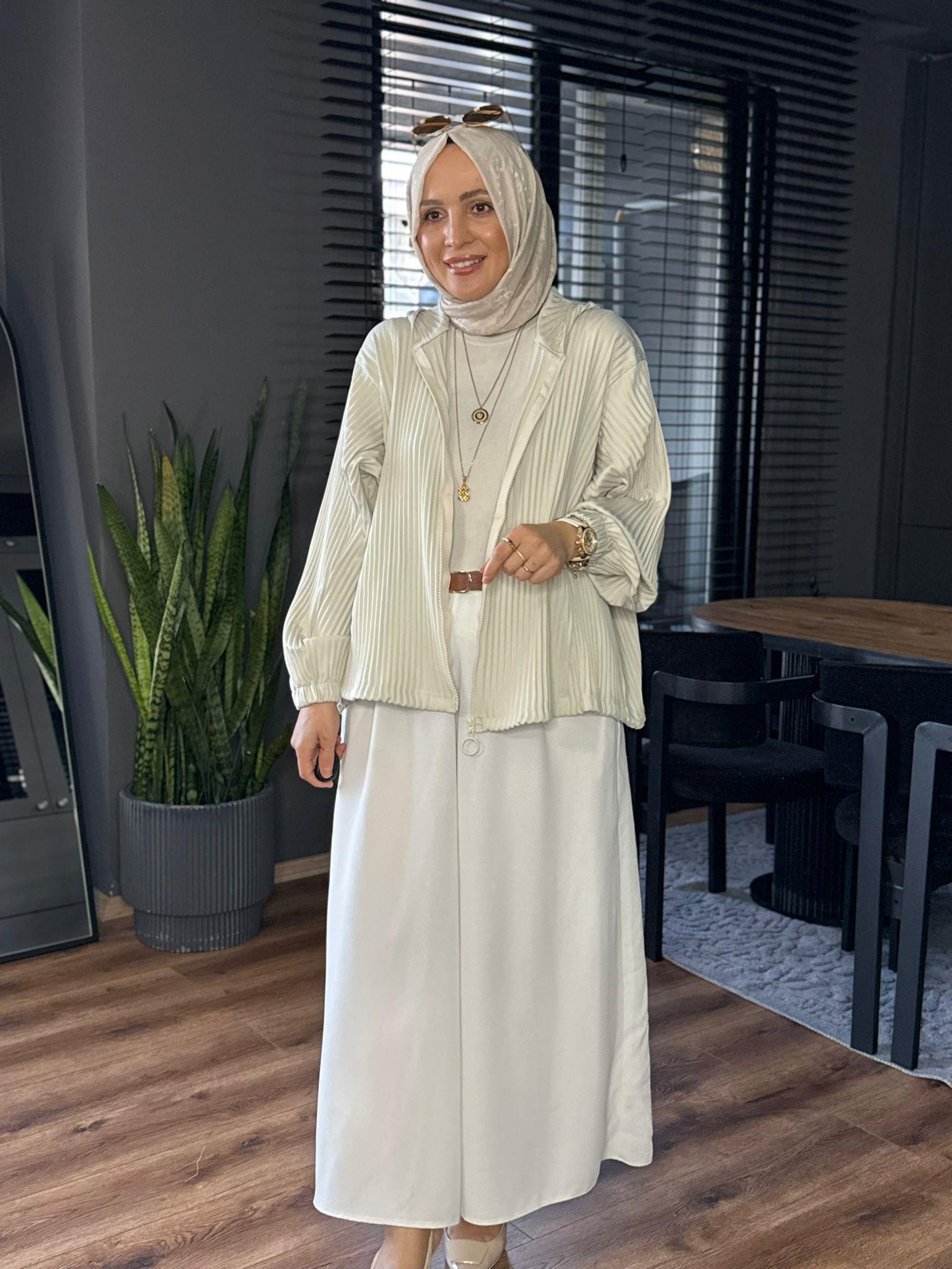 5780 PİLELİ KAPİŞONLU TAŞ 