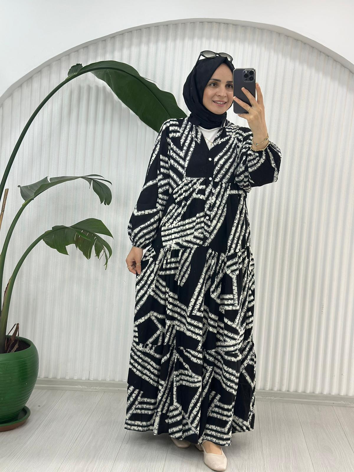 690 DİKİŞ DESEN ELBİSE SİYAH 