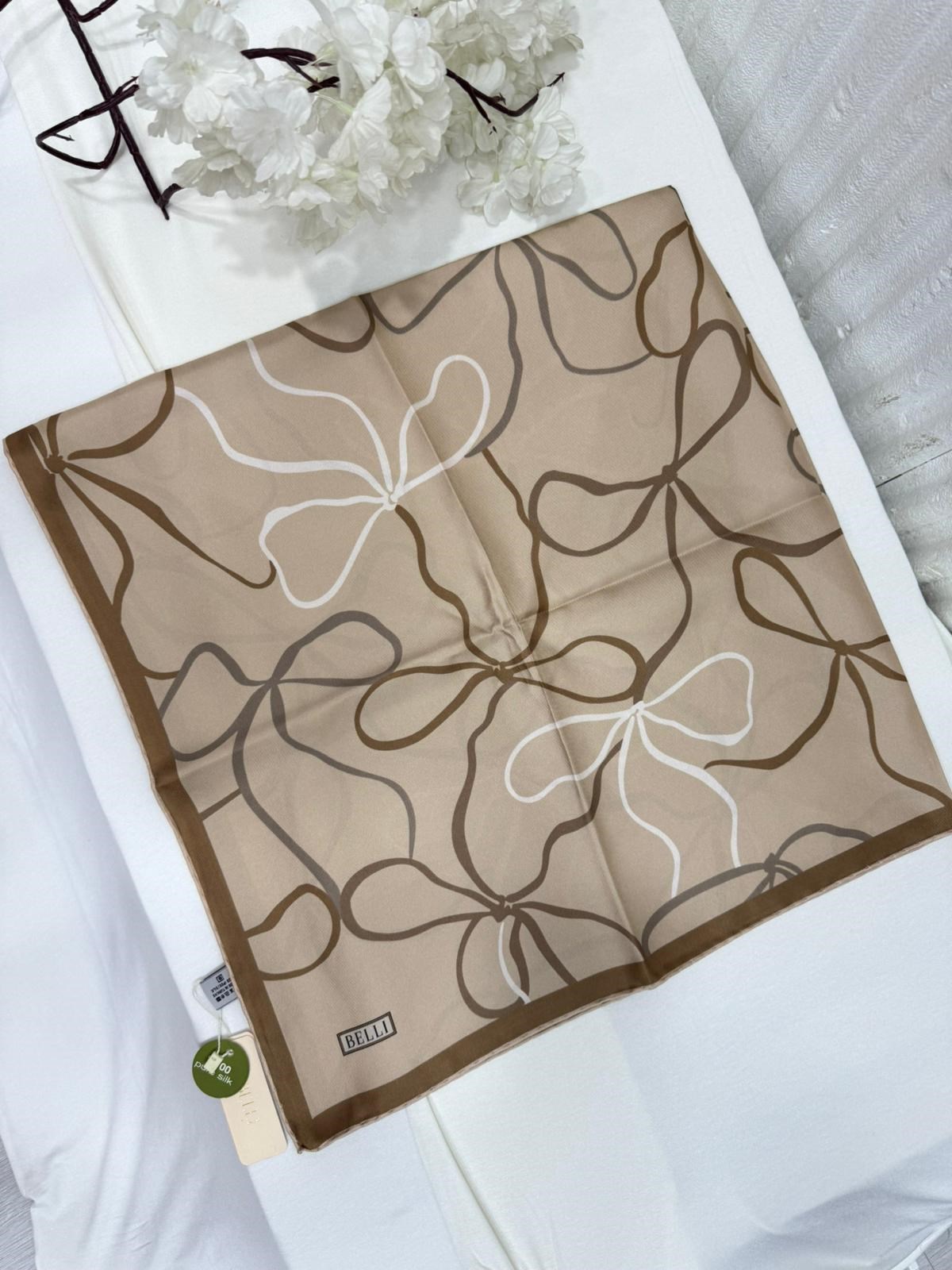 BELLİ EŞARP KURDELE DESEN CAMEL 