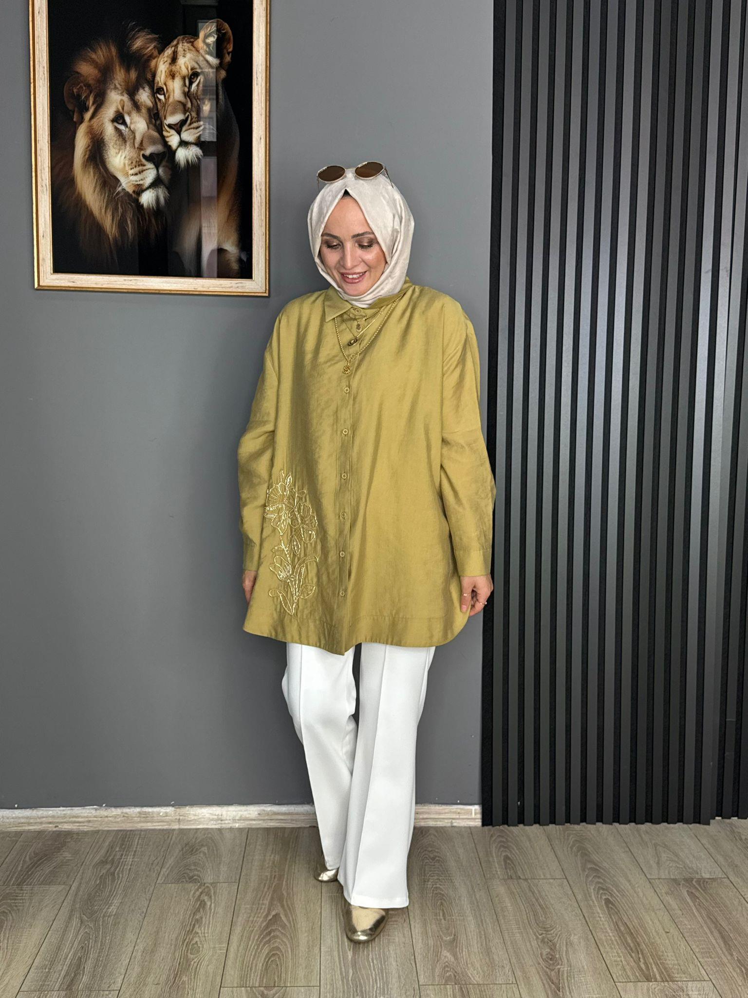 10793 İŞLEMELİ GÖMLEK YAĞ YEŞİLİ 