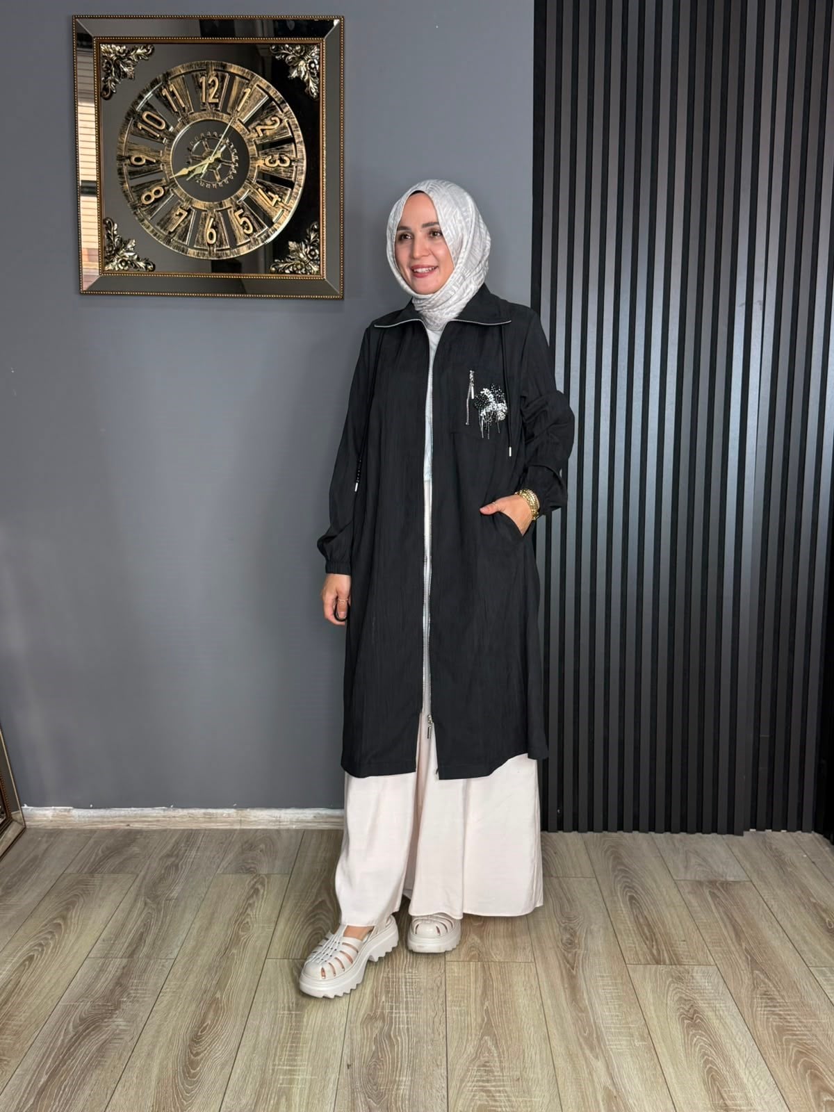 19278 TAŞ DETAY KAP SİYAH 
