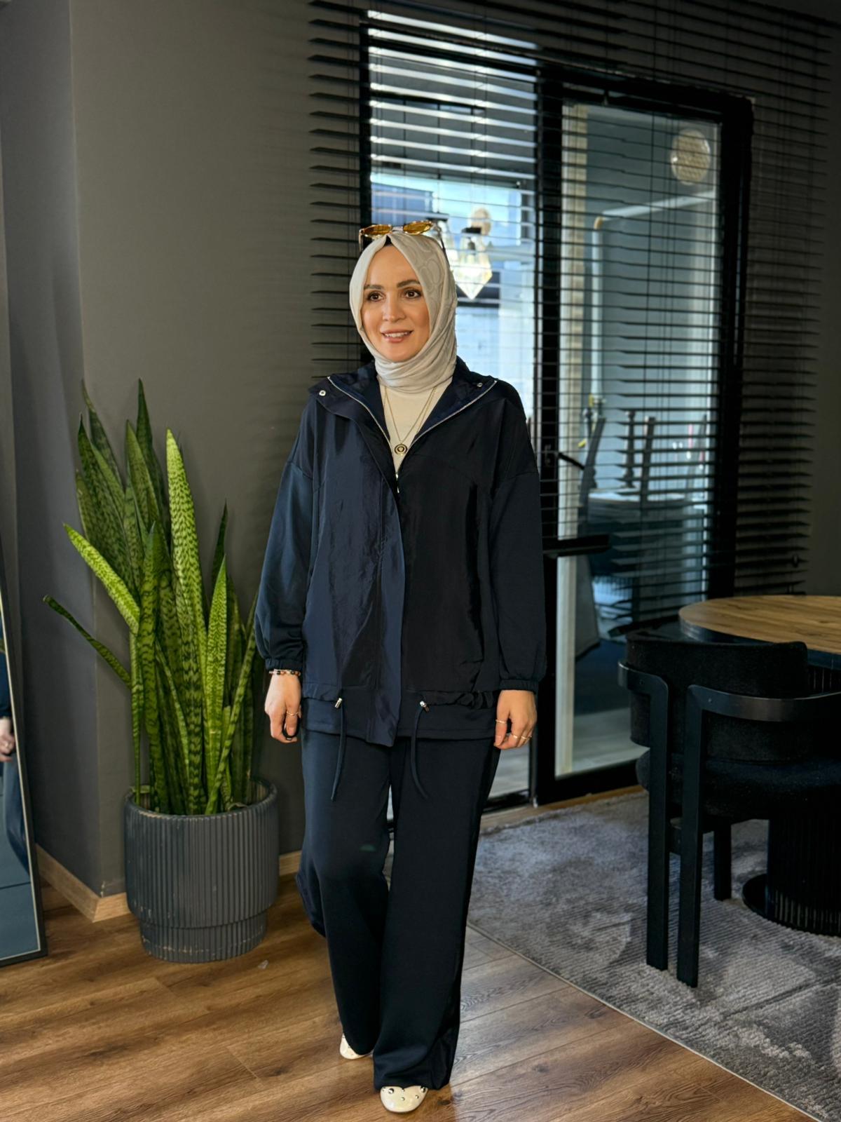 22850 ŞAKAYIK TAKIM LACİVERT 