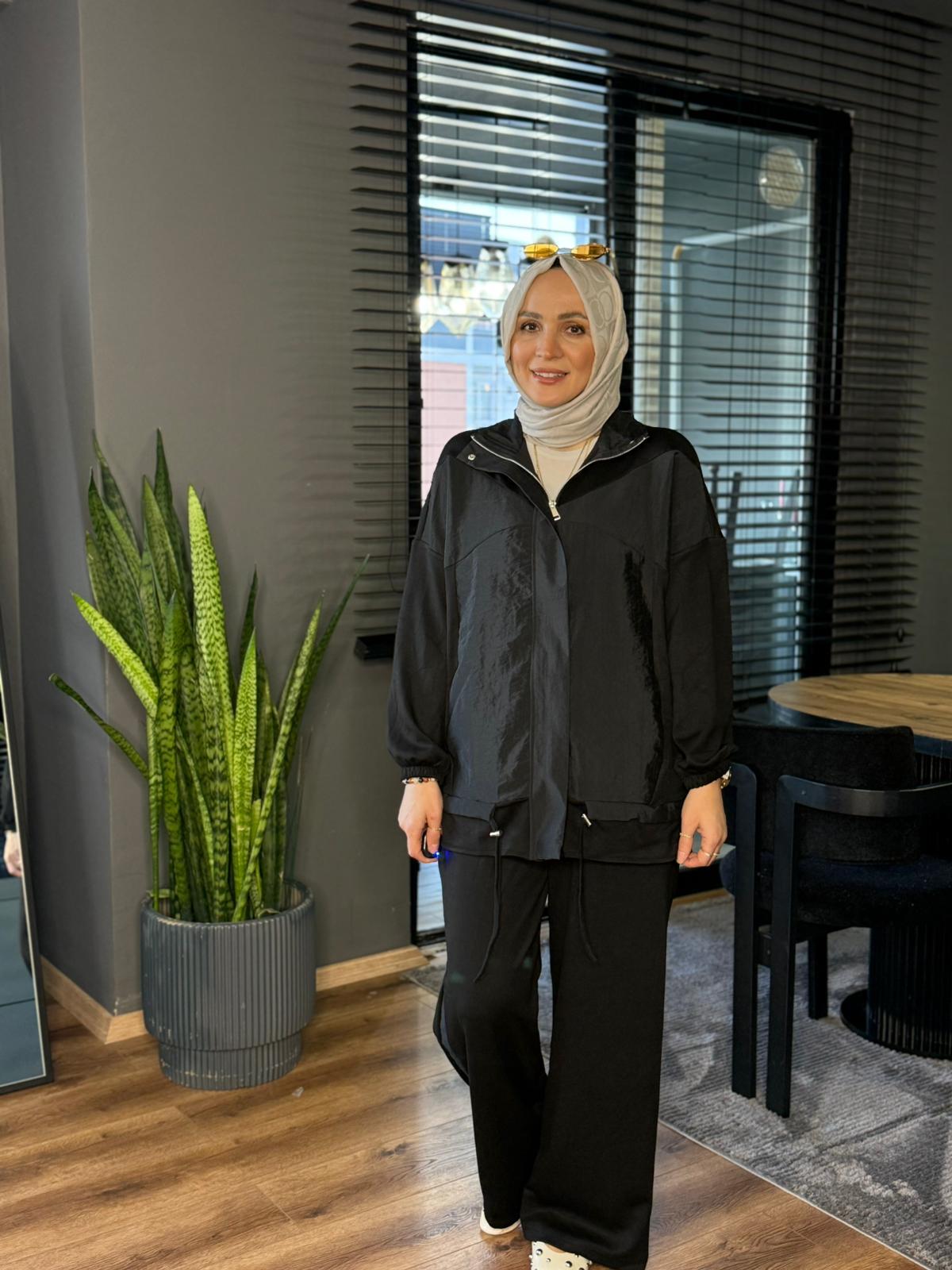 22850 ŞAKAYIK TAKIM SİYAH 