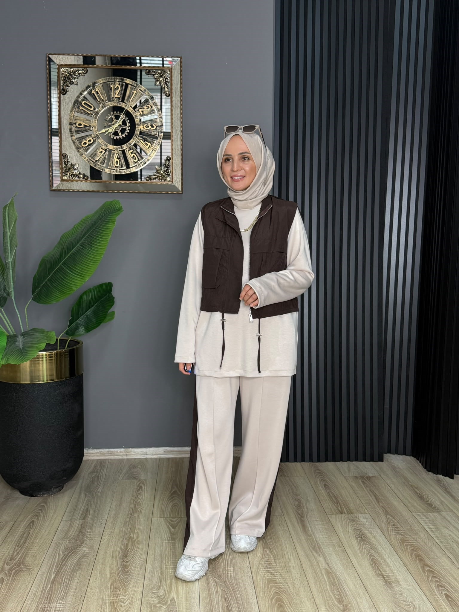 22924 YELEKLİ ÜÇLÜ TAKIM BEJ S-M 