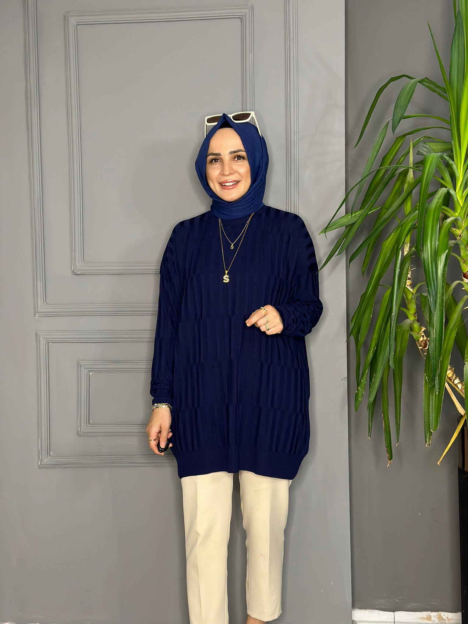 23724 MERSERİZE TRİKO LACİVERT