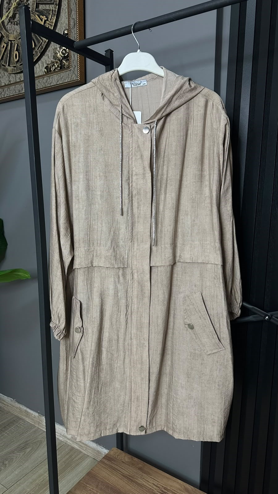 24215 AURA KAP CAMEL  