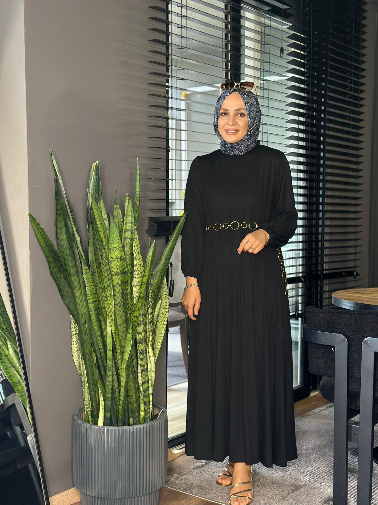 25119  BELDEN LASTİKLİ PENYE ELBİSE SİYAH STD 