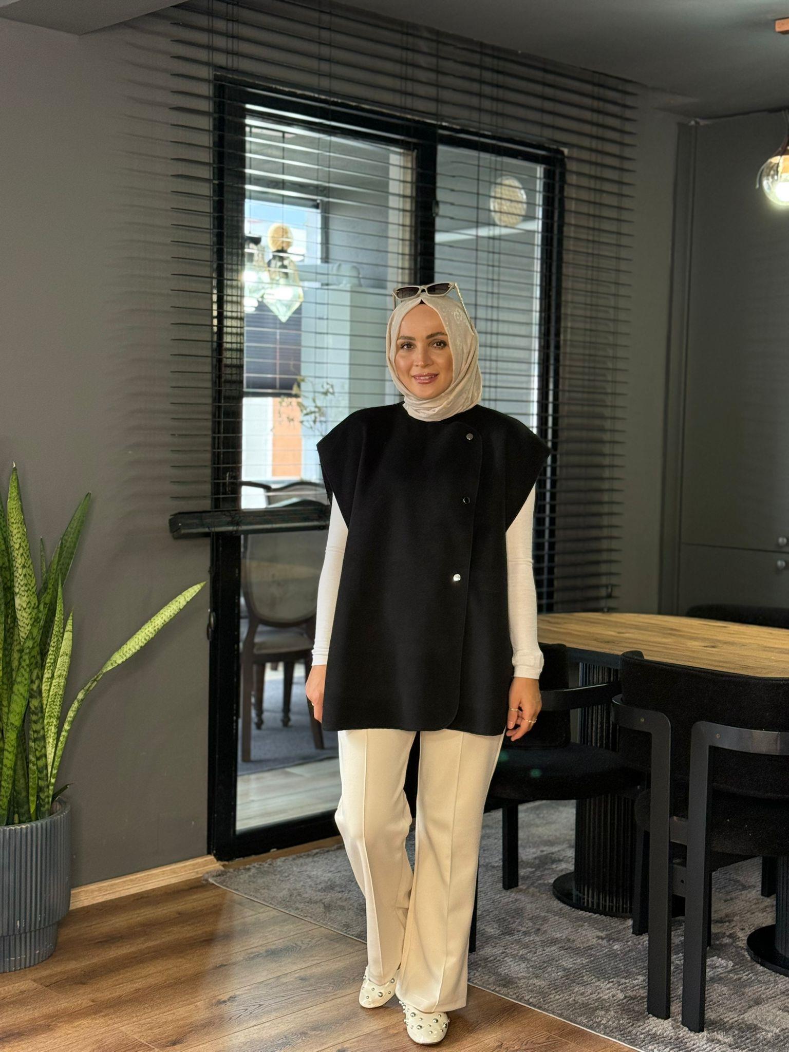 2717 ÇIT ÇIT DETAY KAŞE YELEK SİYAH 