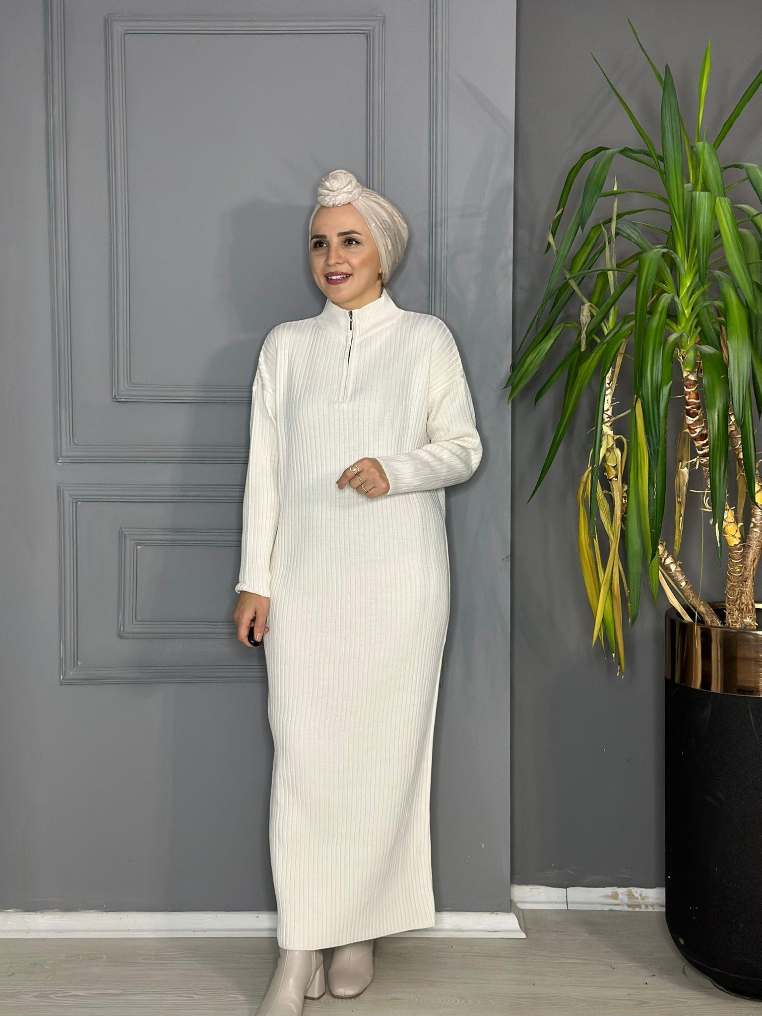 30233 YARI FERMUAR ELBİSE EKRU