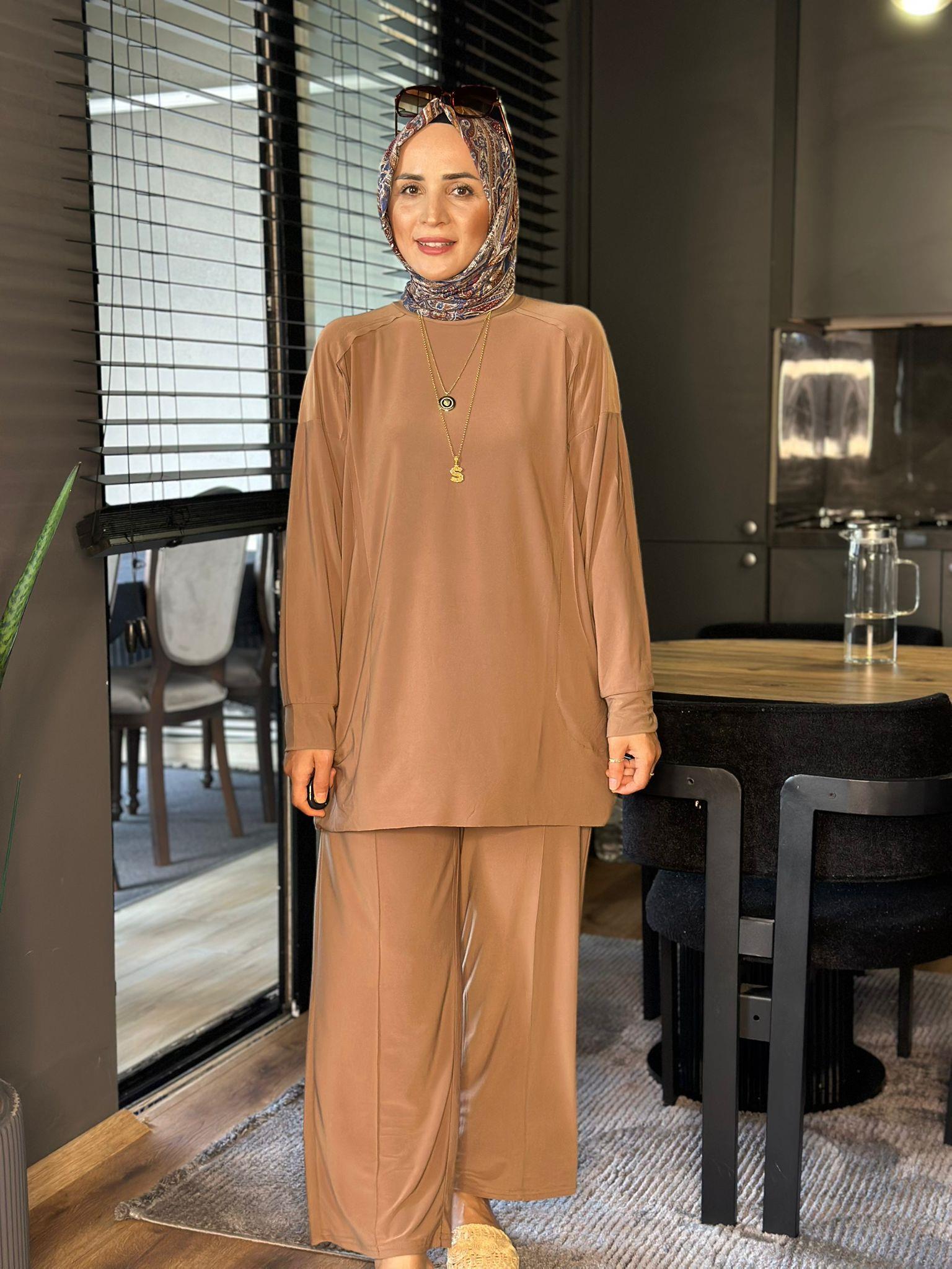 4002 CEPLİ SENDY KUMAŞ CAMEL TAKIM