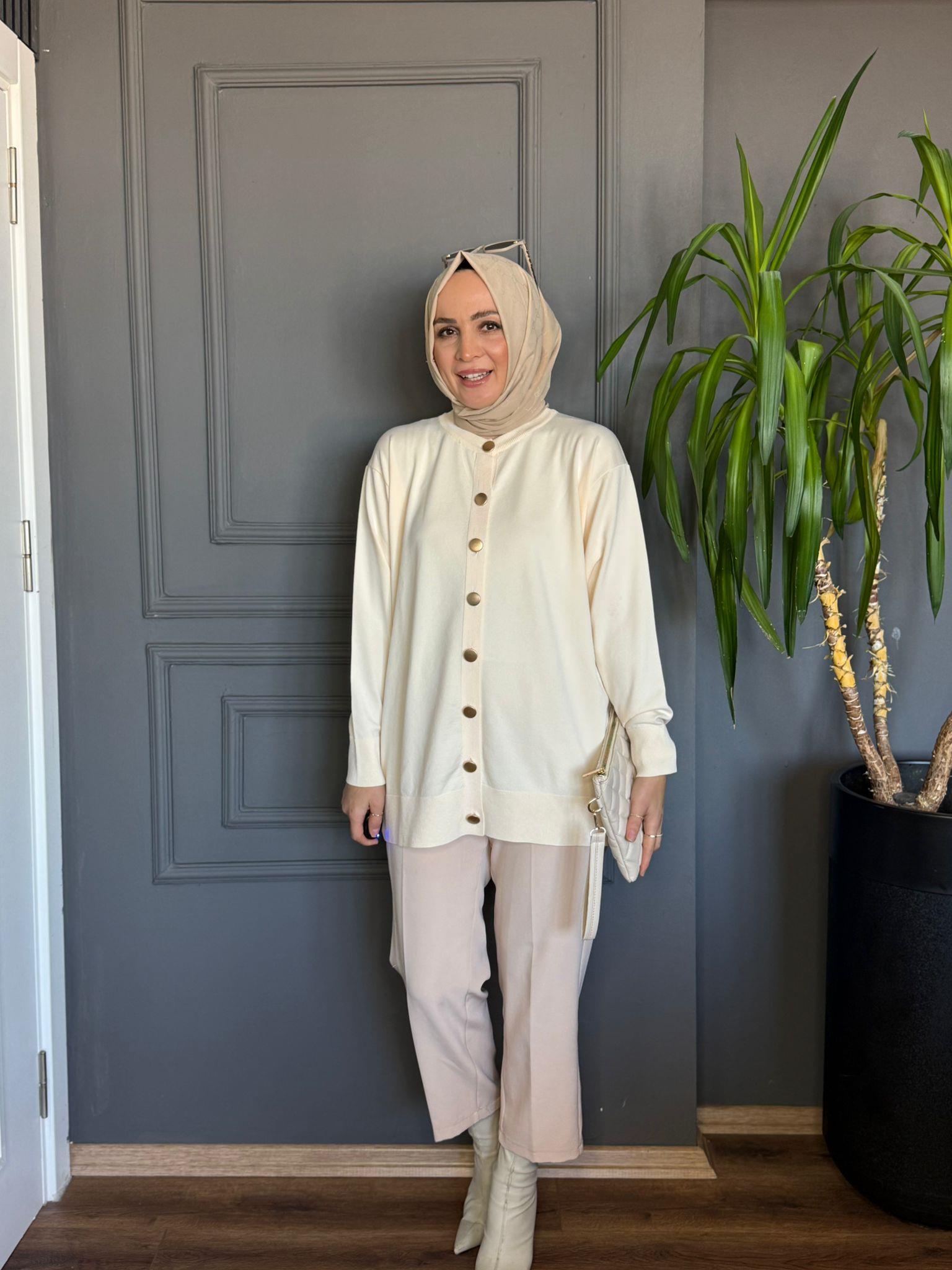 40969 MERSERİZE HIRKA KREM